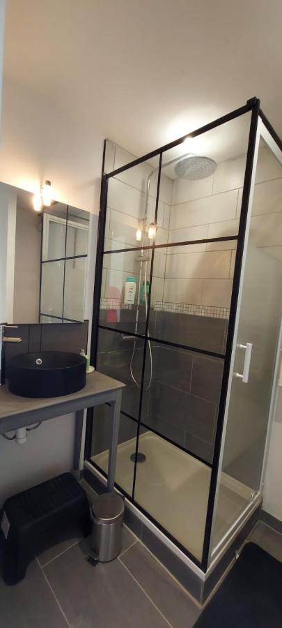Charmant Studio Proche Centre Ville Et Gare ルルド エクステリア 写真